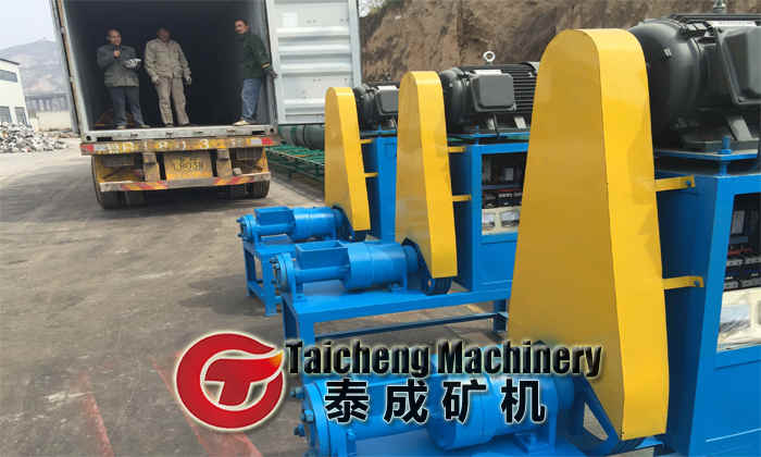 Sawdust briquette machine